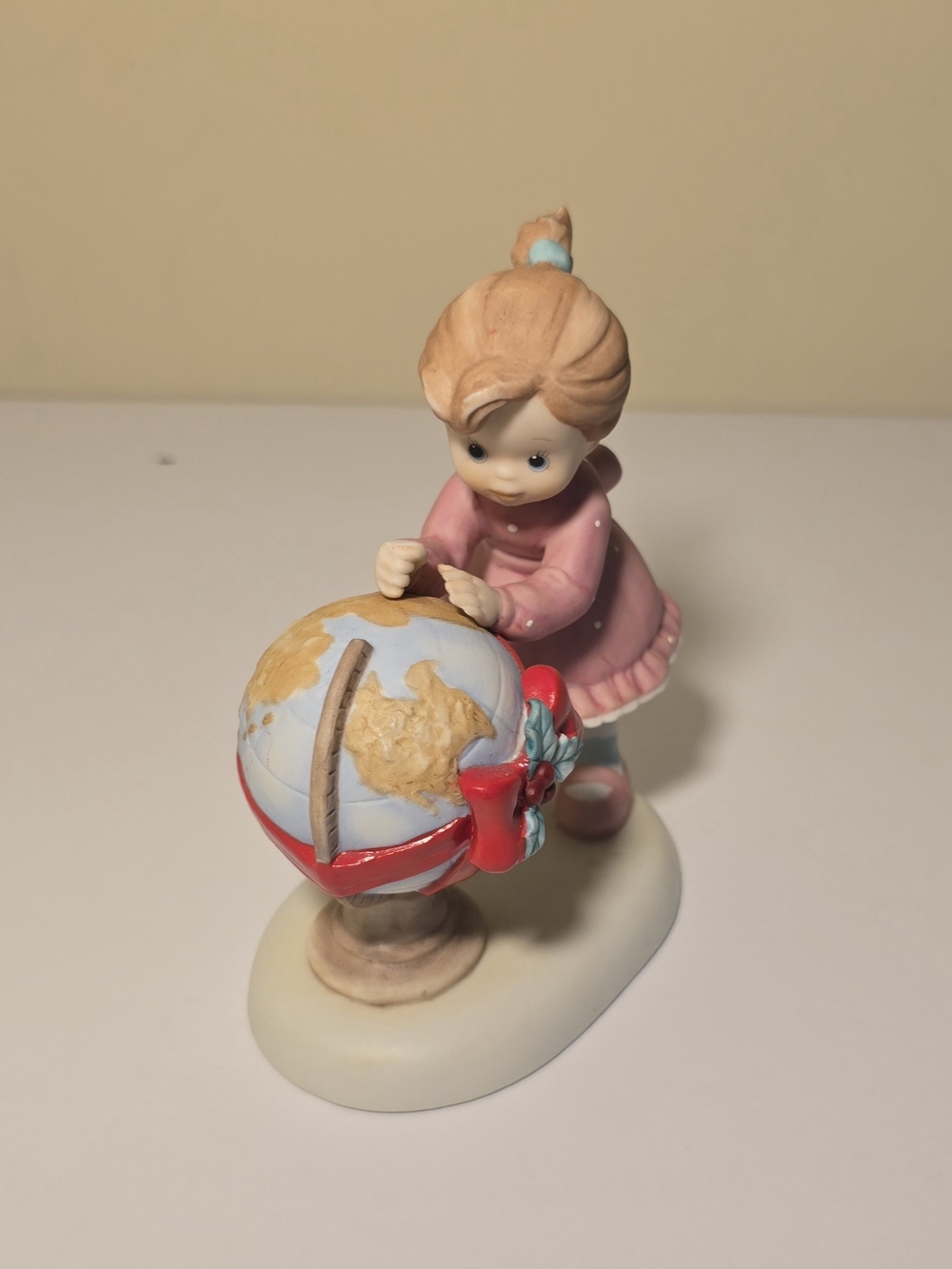 Sisters & Best Friends "Peace on Earth" 19953 Girl with Globe Porcelain Figurine